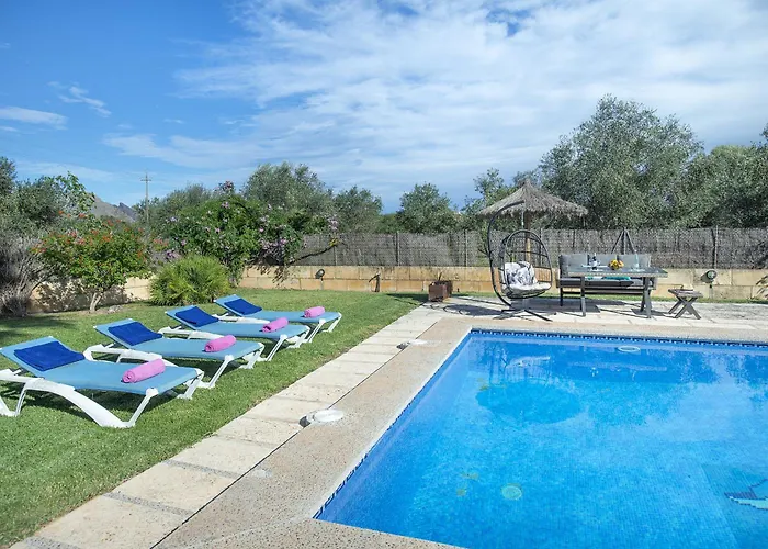 Willa Owl Barrio - Family And Friends Pollensa