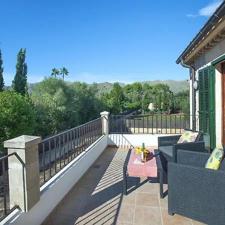 Owl Barrio - Family And Friends Villa