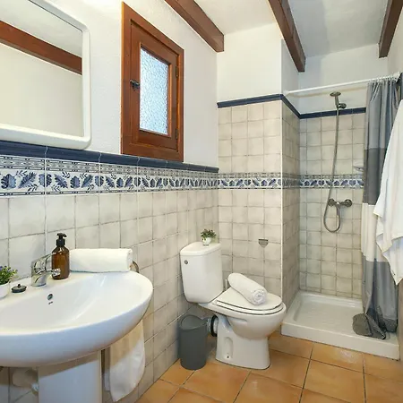 Owl Barrio - Family And Friends Pollenca