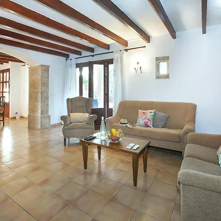 Villa Owl Barrio - Family And Friends *