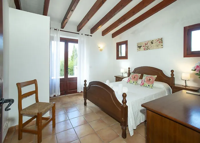 Owl Barrio - Family And Friends *